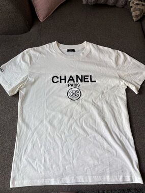 Brand New CHANEL White Short Sleeve Logo Tee